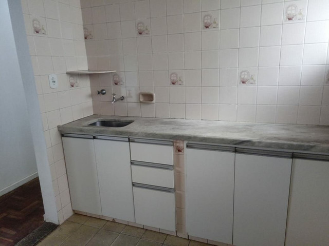Vende-se apartamento no Horto Vende-se apartamento no Horto