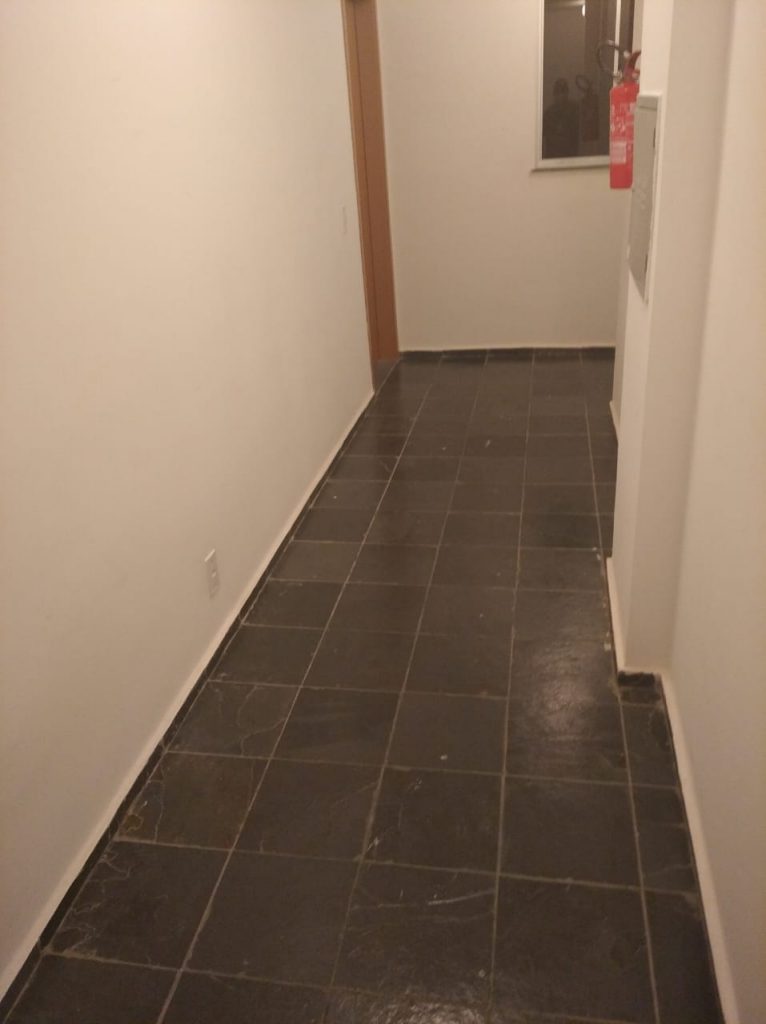 Vende -se apartamento Vende -se apartamento