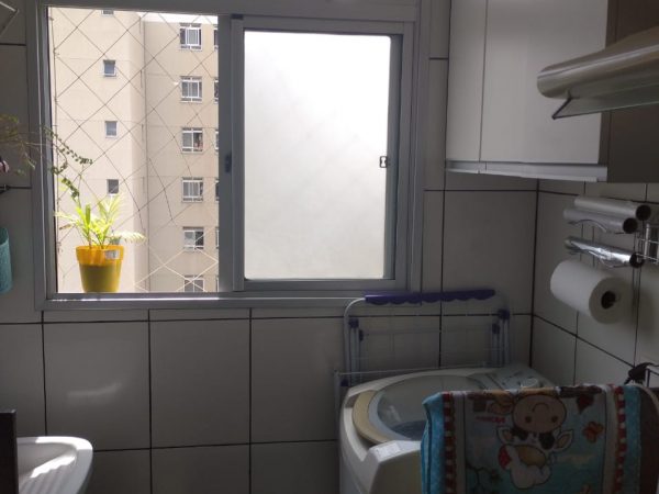 VENDE -SE APARTAMENTO NOVO HORIZONTE