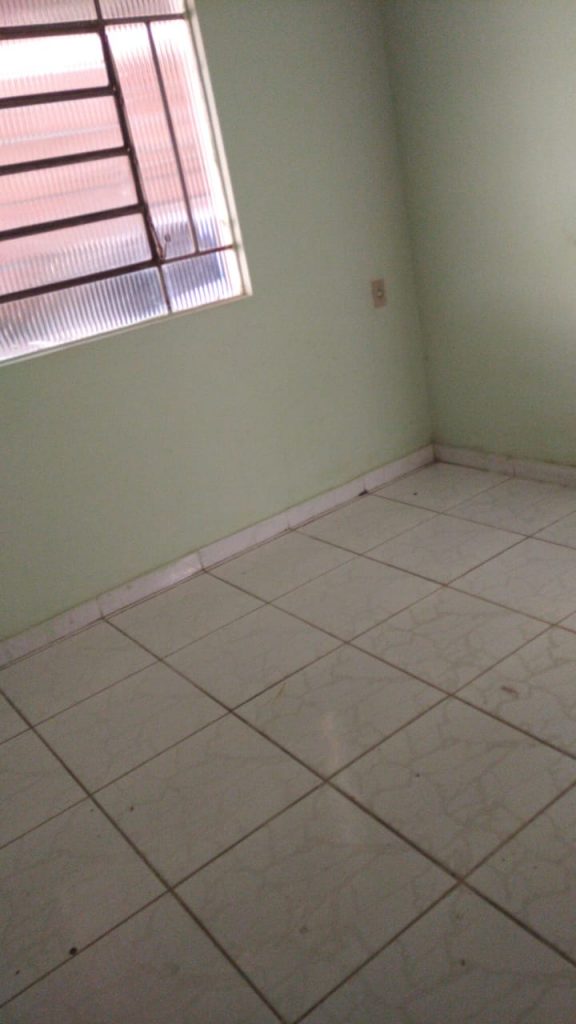 Aluga -se casa no floramar Aluga -se casa no floramar