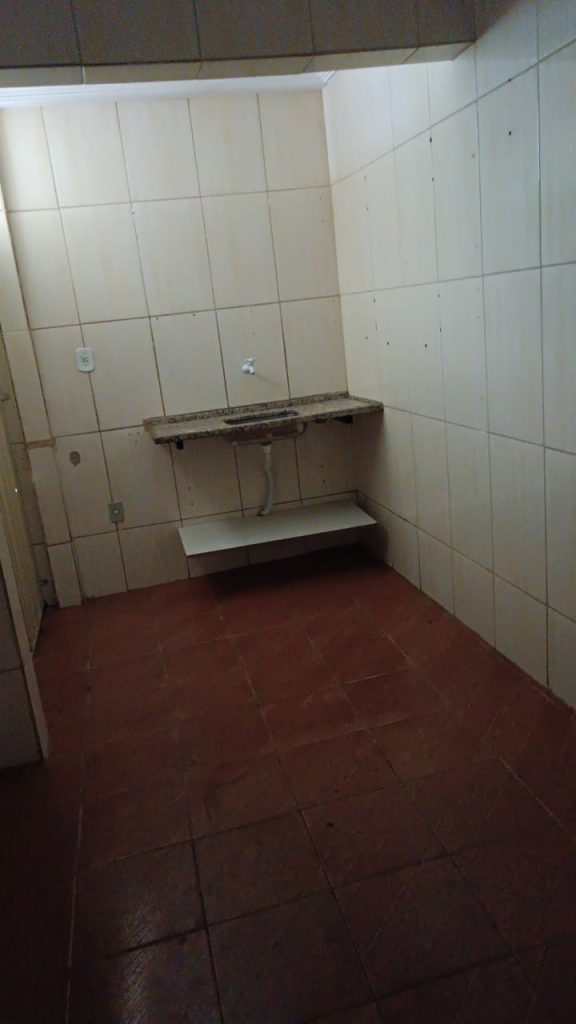 Vende-se casa em Santa Luzia , R.Jaraguá 270 , São Benedito