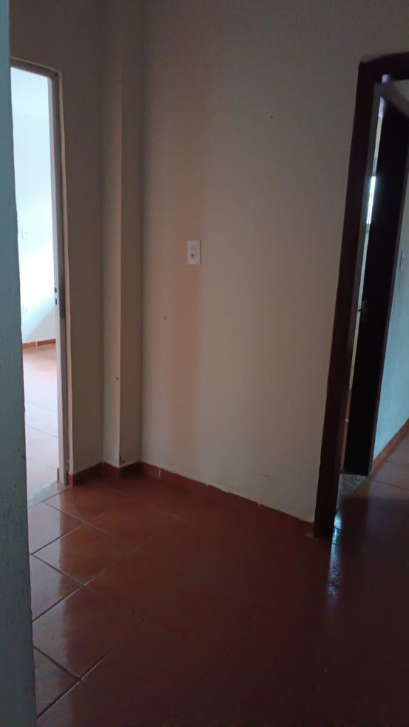 Vende-se casa em Santa Luzia , R.Jaraguá 270 , São Benedito