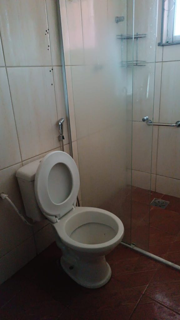 Vende-se casa em Santa Luzia , R.Jaraguá 270 , São Benedito