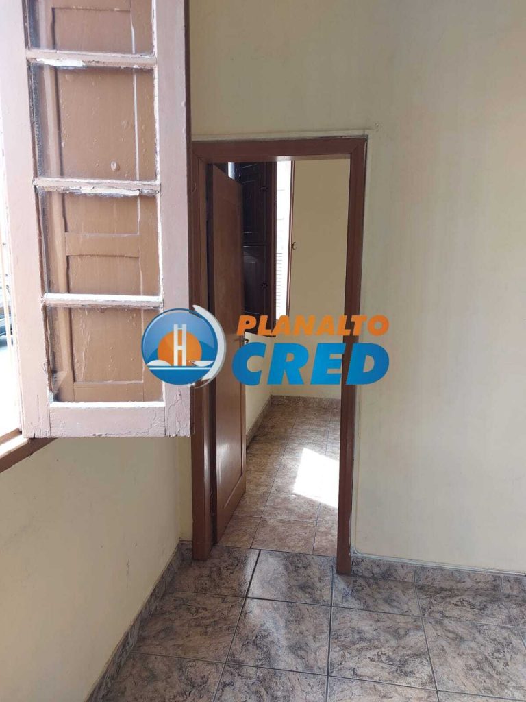Vende-se Prédio na São Cristóvão , 2 áreas privativas e 2 coberturas