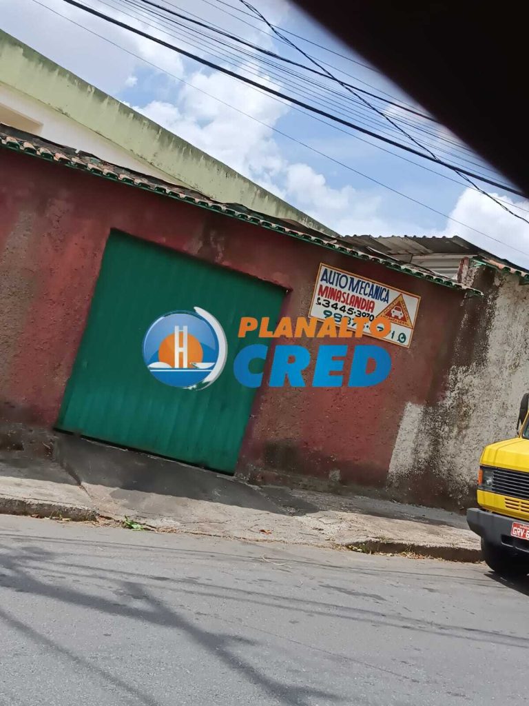 Vende-se Casa Germinada no Bairro Heliópolis